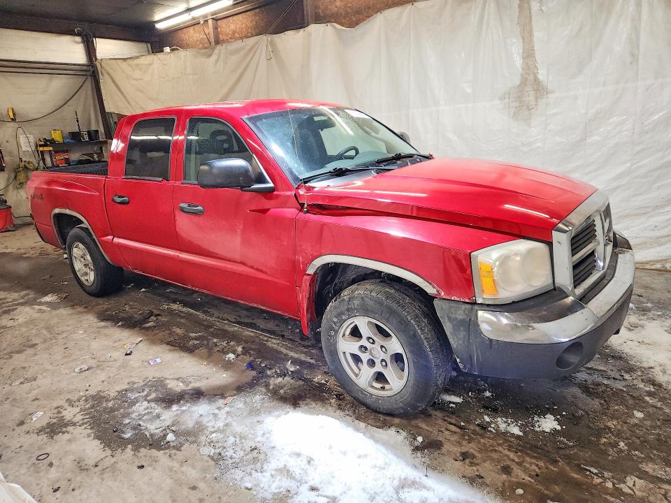 صورة رقم 4 من المزاد - 2005 DODGE DAKOTA مع VIN 1D7HW48N45S236578