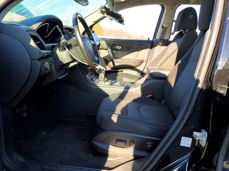 Photo 7 from auction – 2017 CHEVROLET TRAVERSE with VIN 1GNKRGKD1HJ326880
