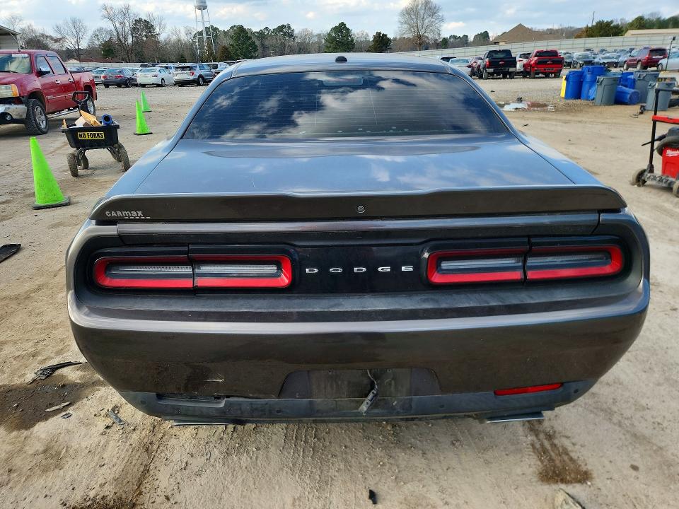 Photo 6 from auction – 2019 DODGE CHALLENGER with VIN 2C3CDZBT1KH641836