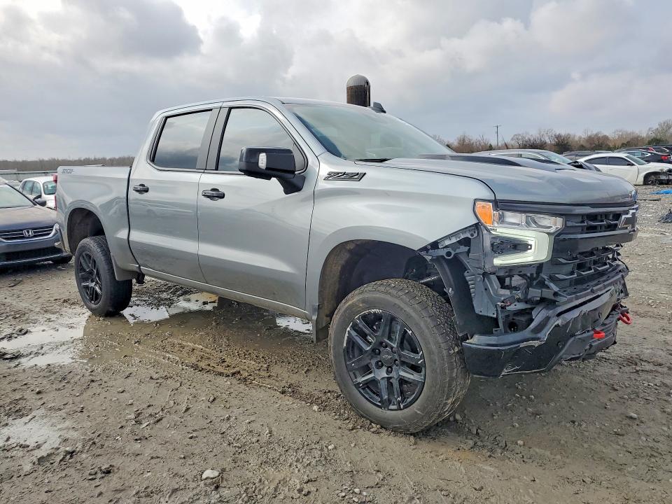 Photo 4 from auction – 2025 CHEVROLET SILVERADO with VIN 3GCUKFED2SG190733