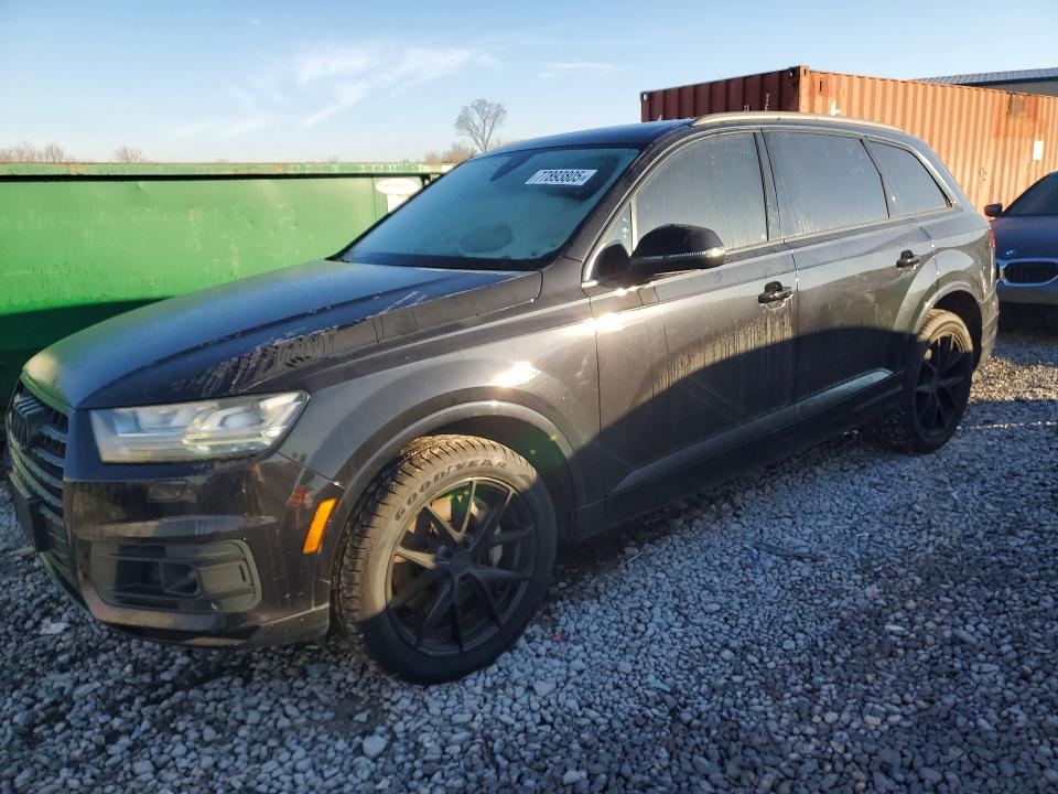 AUDI Q7 PRESTIG 2017 with VIN WA1VAAF71HD042477 - Photo from auction