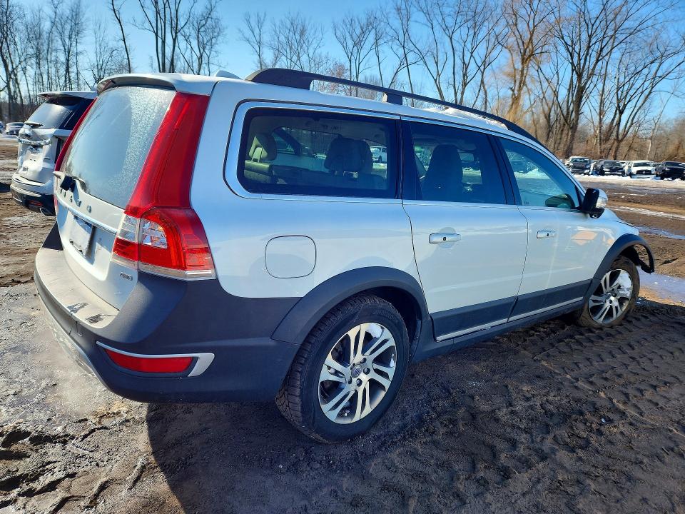 Photo 3 from auction – 2014 VOLVO XC70 3.2 with VIN YV4940BZ5E1178296