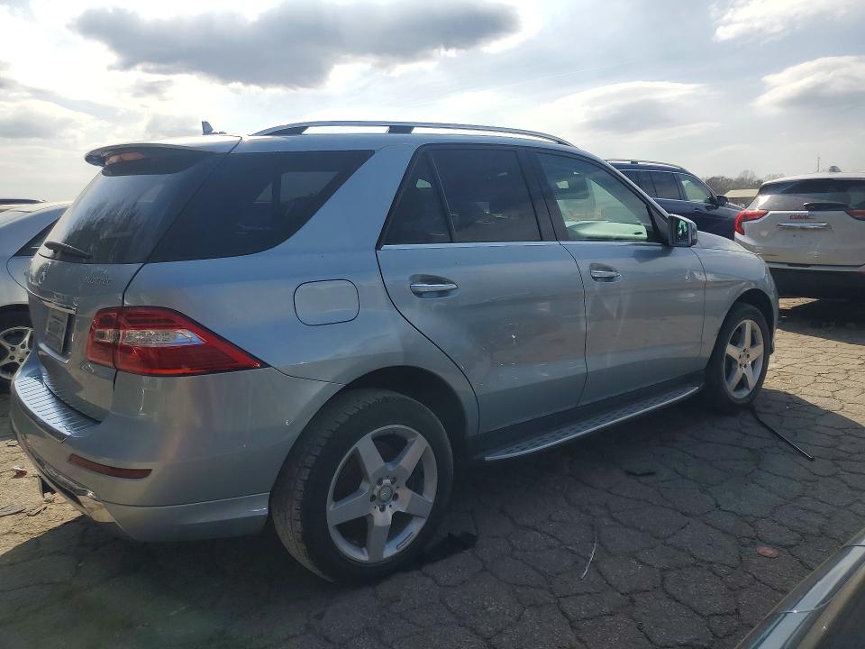 Zdjęcie 3 z aukcji – 2014 MERCEDES-BENZ ML z VIN 4JGDA2EB3EA284631