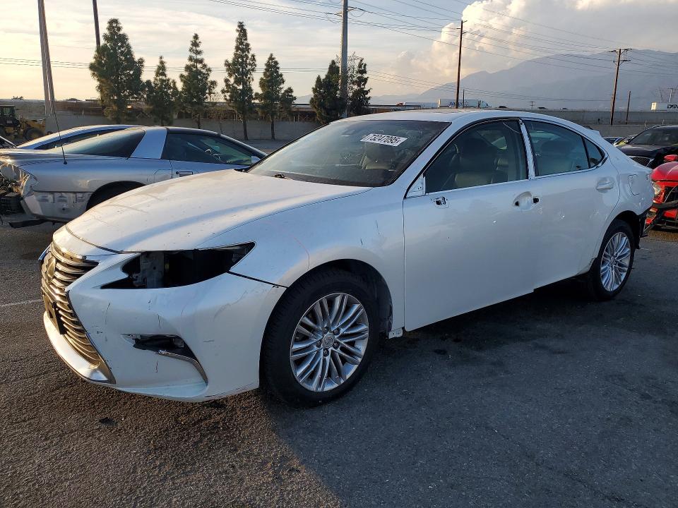 LEXUS ES 350 2018 with VIN JTHBK1GG1J2263369 - Photo from auction