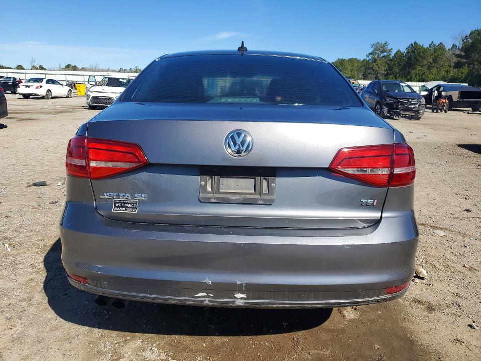 Photo 6 from auction – 2015 VOLKSWAGEN JETTA with VIN 3VWD07AJ0FM413492