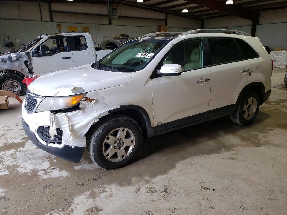Photo 1 from auction – 2011 KIA SORENTO with VIN 5XYKUDA27BG035037