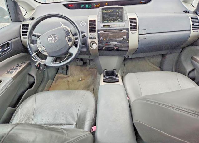 Photo 8 from auction – 2006 TOYOTA PRIUS with VIN JTDKB20U567074547