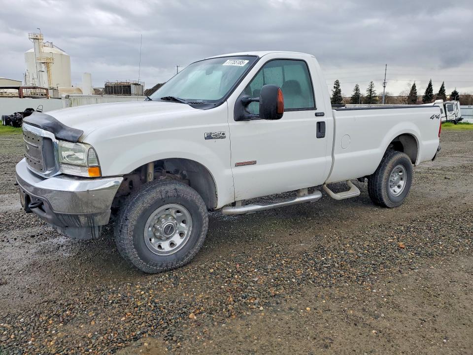 FORD F250 2004 with VIN 1FTNF21P44EB08268 - Photo from auction