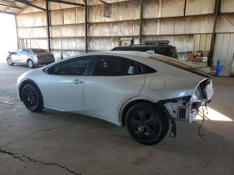 Photo 2 from auction – 2023 TOYOTA PRIUS with VIN JTDACAAU2P3014669