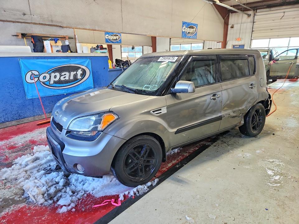 KIA SOUL + 2011 with VIN KNDJT2A26B7221846 - Photo from auction