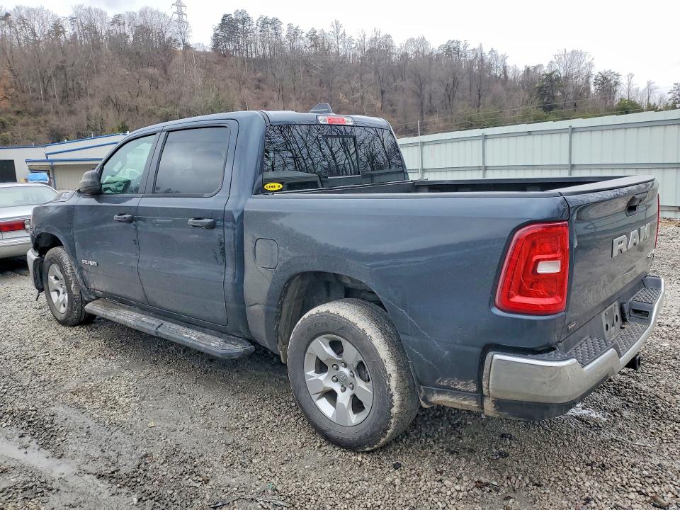 Фото 2 с аукциона – 2025 RAM 1500 с VIN 1C6RRFGG3SN651512