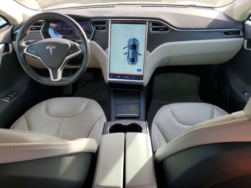 Photo 8 from auction – 2014 TESLA MODEL S with VIN 5YJSA1H15EFP53783