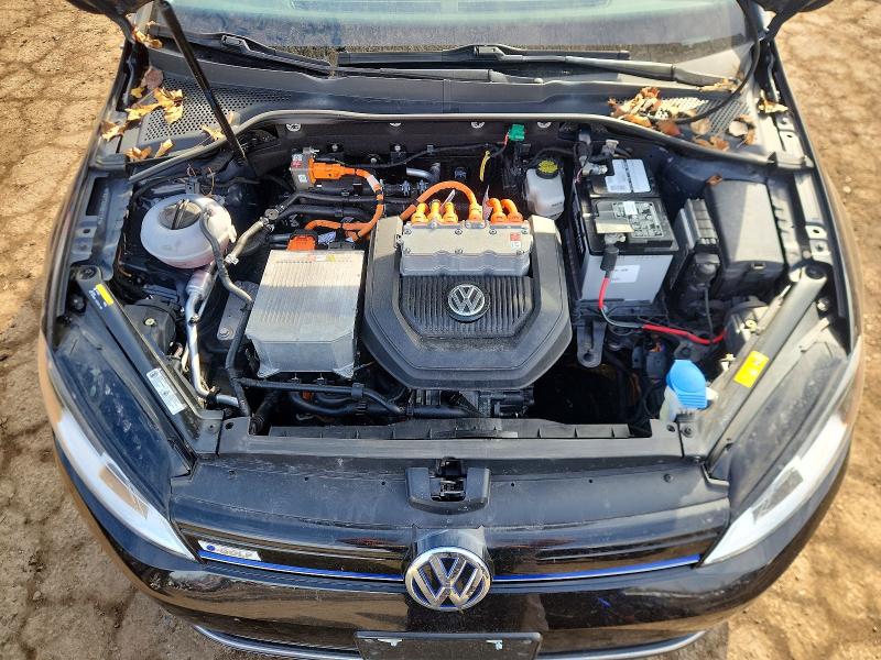 Photo 11 from auction – 2016 VOLKSWAGEN E-GOLF with VIN WVWKP7AU9GW911451