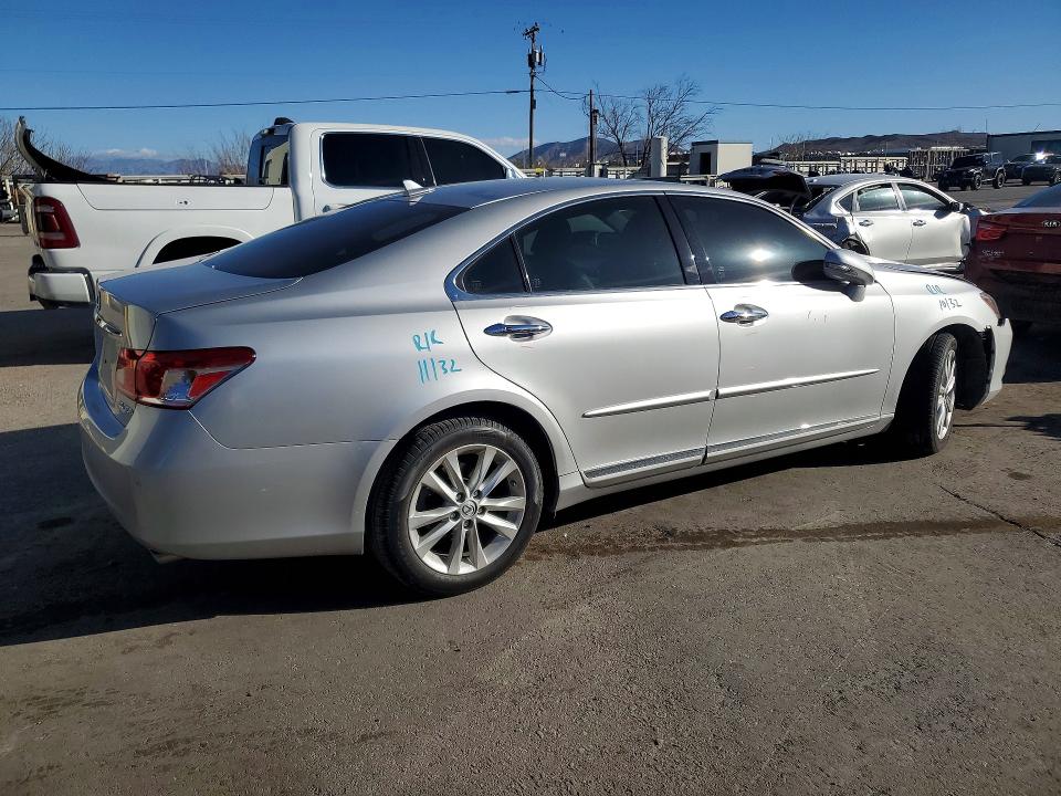 Zdjęcie 3 z aukcji – 2011 LEXUS ES 350 z VIN JTHBK1EG1B2442726