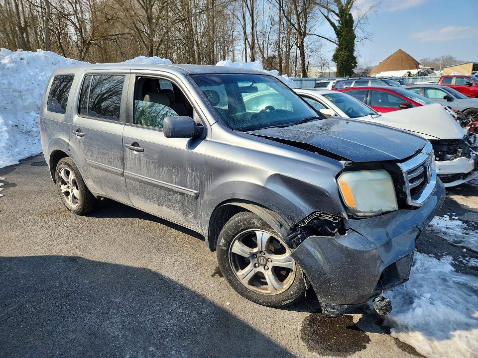 Photo 4 from auction – 2013 HONDA PILOT EX with VIN 5FNYF4H49DB032971