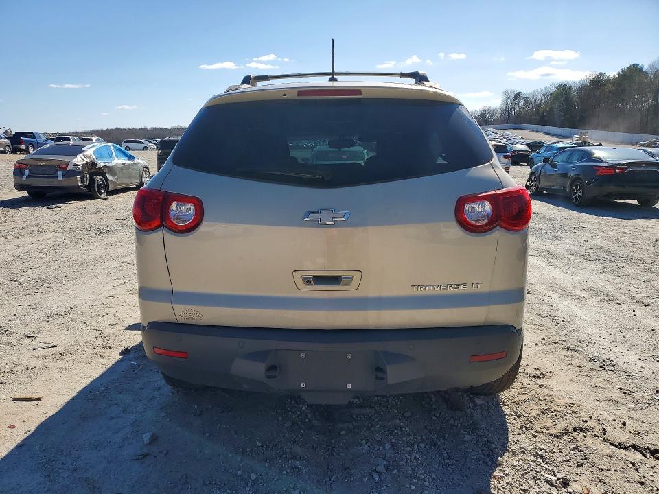 Photo 6 from auction – 2012 CHEVROLET TRAVERSE with VIN 1GNKRGED0CJ338183