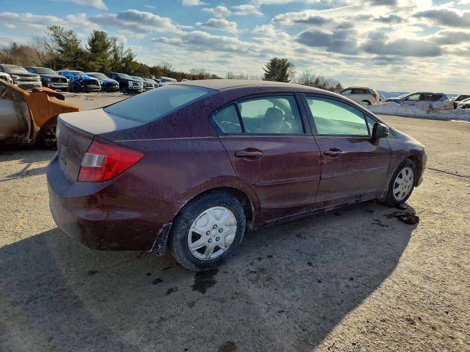 Photo 3 from auction – 2012 HONDA CIVIC LX with VIN 2HGFB2F52CH596393