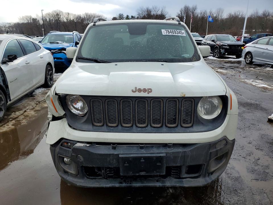 Photo 5 from auction – 2016 JEEP RENEGADE with VIN ZACCJBBT3GPD73535