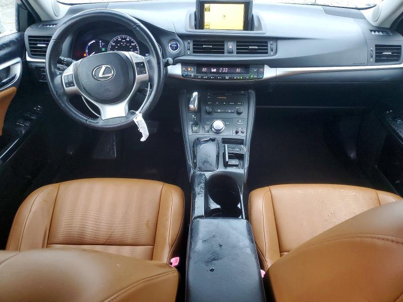 Photo 8 from auction – 2011 LEXUS CT with VIN JTHKD5BH2B2021337