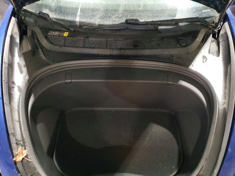 Photo 11 from auction – 2018 TESLA MODEL 3 with VIN 5YJ3E1EA2JF060029