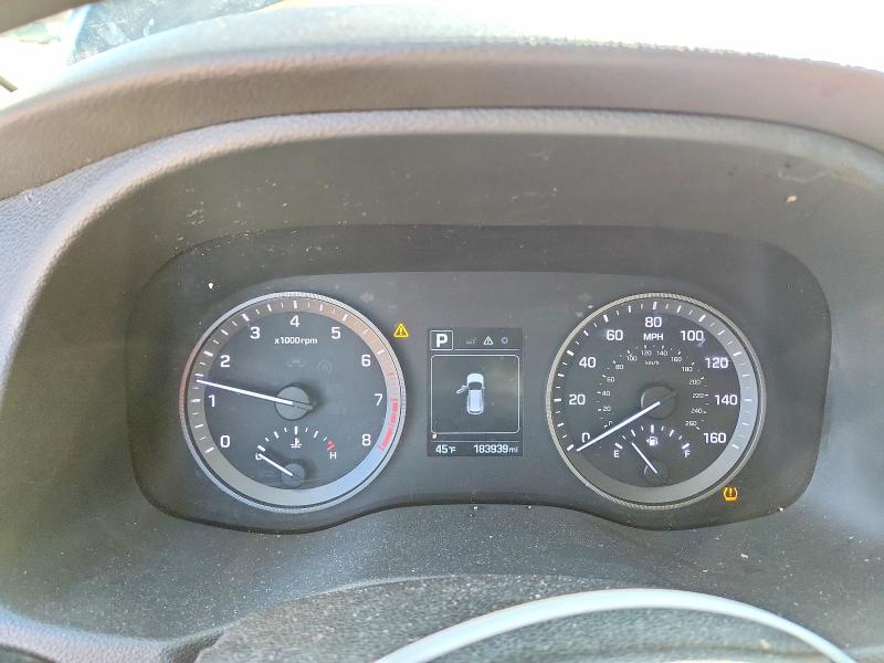 Photo 9 from auction – 2017 HYUNDAI TUCSON LIM with VIN KM8J3CA2XHU341838