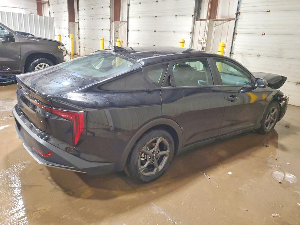 Photo 3 from auction – 2025 KIA K4 with VIN 3KPFT4DE7SE139681