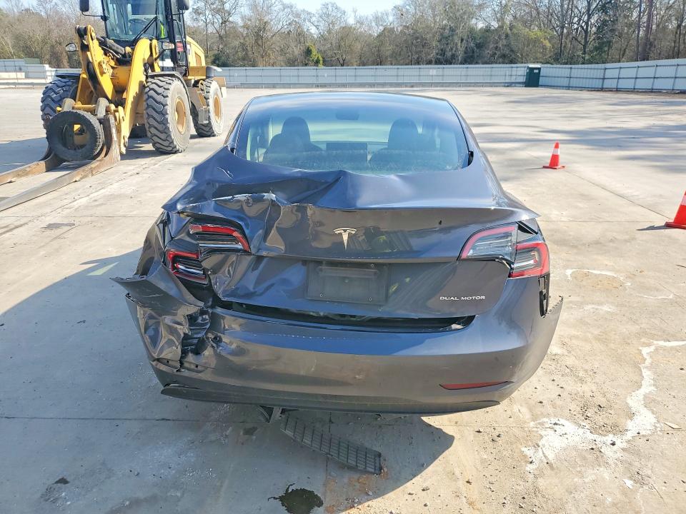 Photo 6 from auction – 2023 TESLA MODEL 3 with VIN 5YJ3E1EB5PF677796