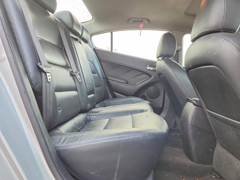 Photo 10 from auction – 2016 KIA FORTE EX with VIN KNAFZ4A82G5616627