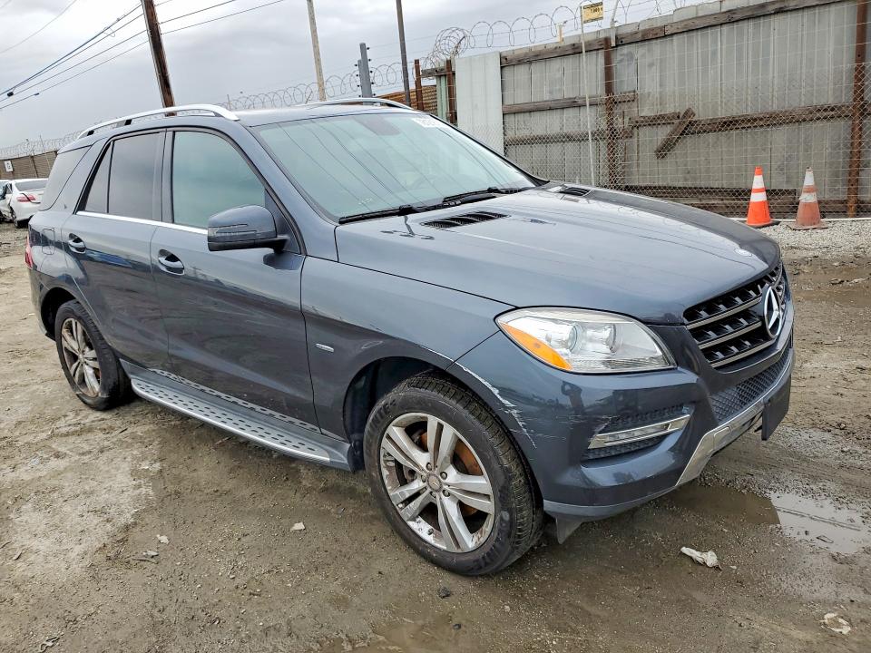 Photo 4 from auction – 2012 MERCEDES-BENZ ML 350 BLU with VIN 4JGDA2EB9CA026448