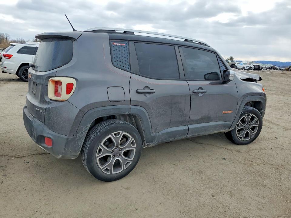 Photo 3 from auction – 2016 JEEP RENEGADE L with VIN ZACCJBDT1GPD24427