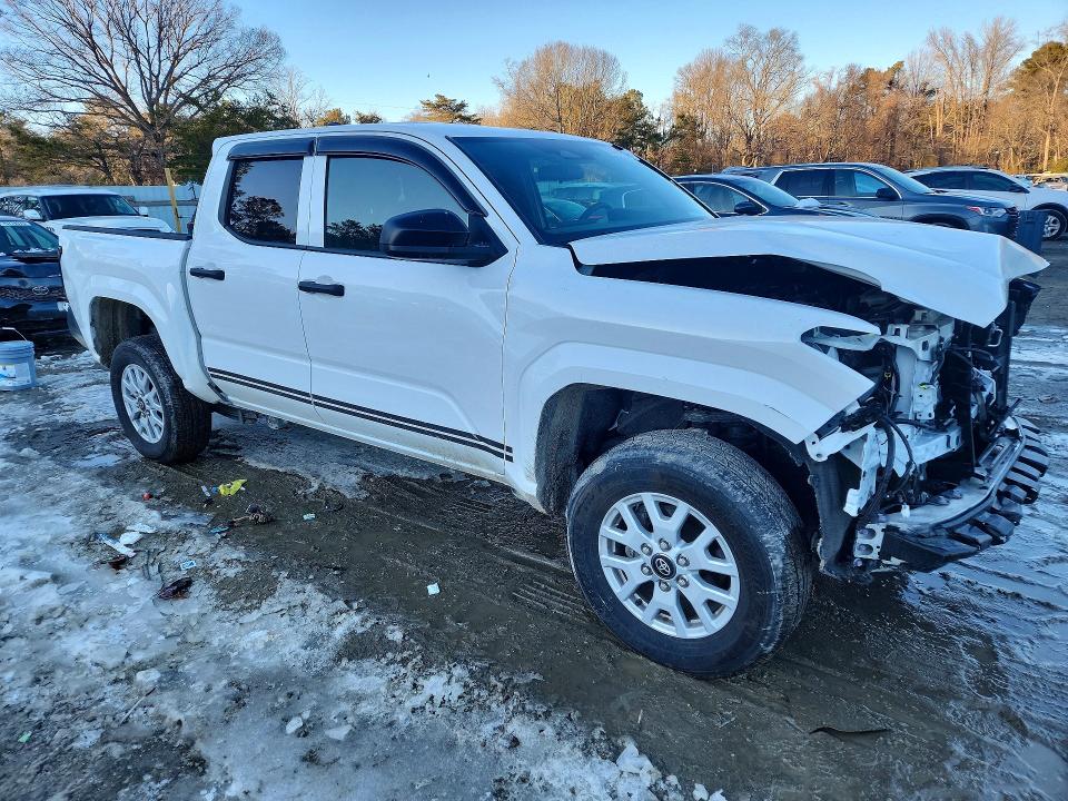 Photo 4 from auction – 2024 TOYOTA TACOMA with VIN 3TYKD5HN2RT010991