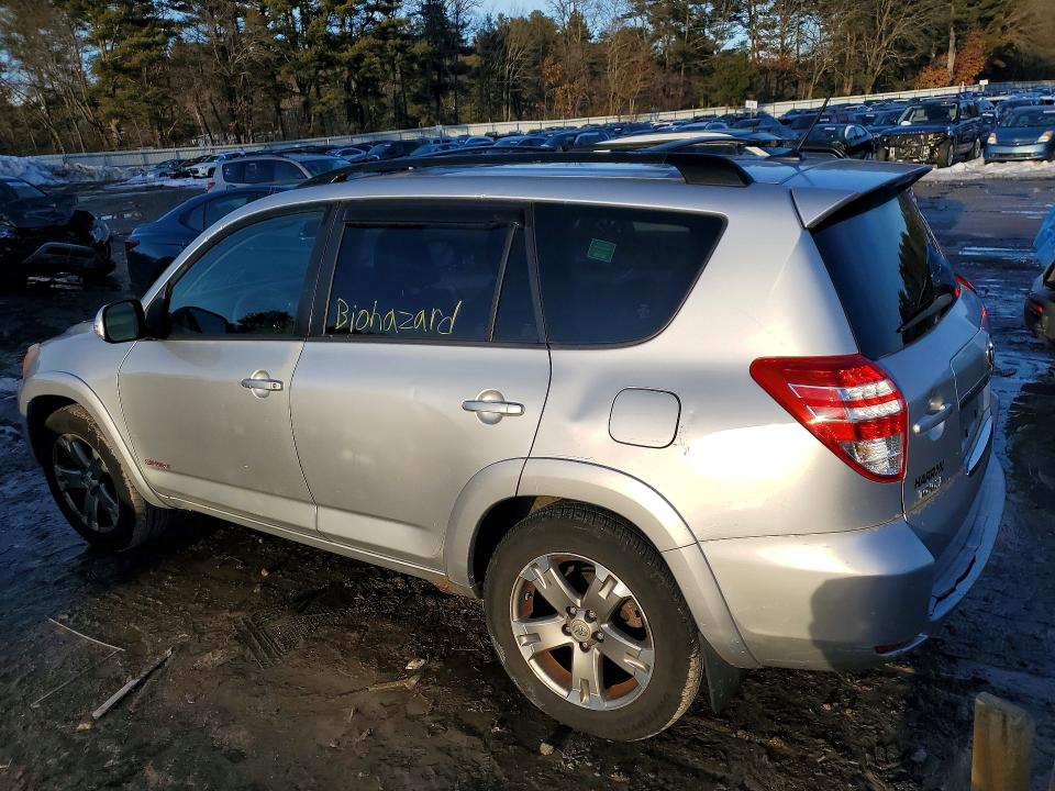 Photo 2 from auction – 2010 TOYOTA RAV4 SPORT with VIN JTMRF4DV0A5032809