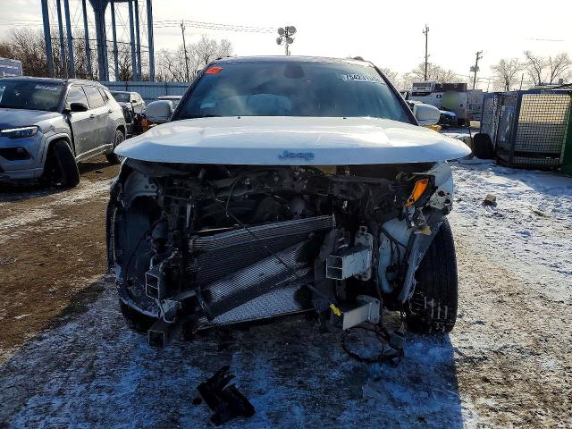 Photo 5 from auction – 2019 JEEP COMPASS with VIN 3C4NJDCB1KT656639