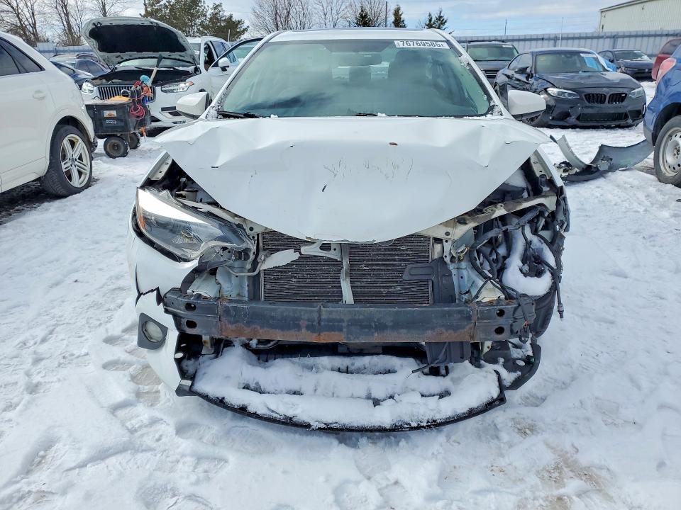 Photo 5 from auction – 2014 TOYOTA COROLLA with VIN 2T1BURHE3EC038630