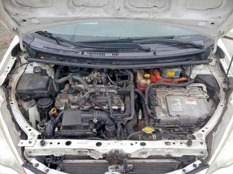 Photo 11 from auction – 2012 TOYOTA PRIUS C with VIN JTDKDTB34C1522232