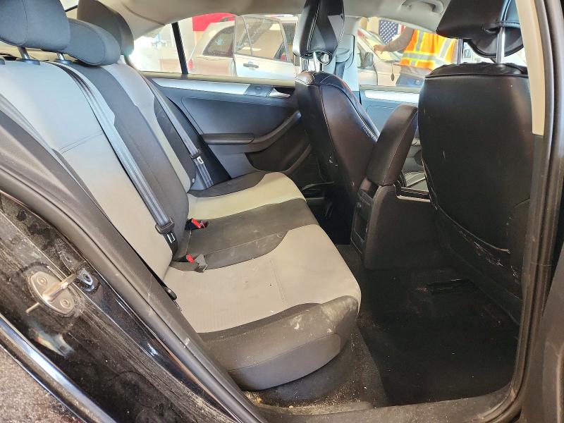 Photo 10 from auction – 2017 VOLKSWAGEN JETTA with VIN 3VW2B7AJ1HM262148