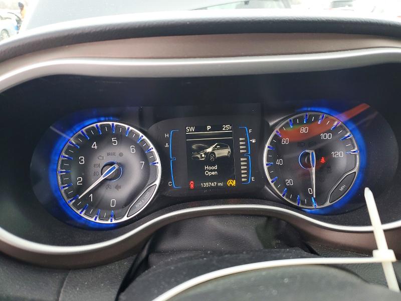 Foto 9 de la subasta – 2017 CHRYSLER PACIFICA T con VIN 2C4RC1BG5HR763678