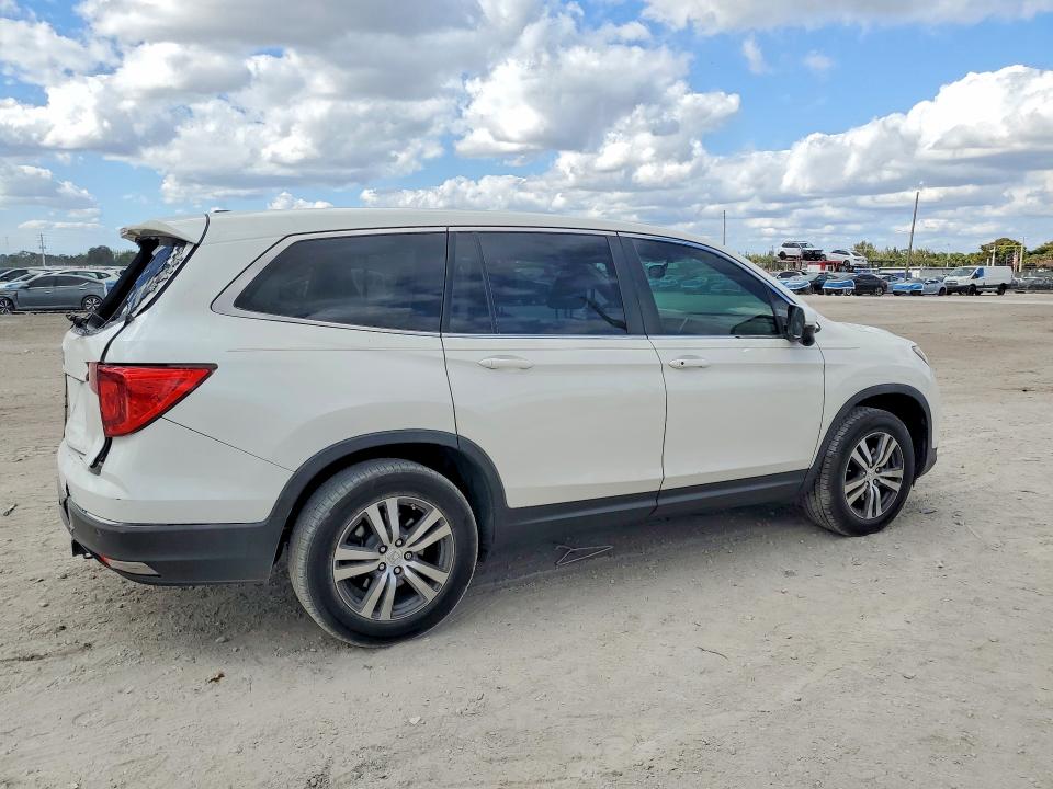 Photo 3 from auction – 2018 HONDA PILOT EXL with VIN 5FNYF5H53JB031339