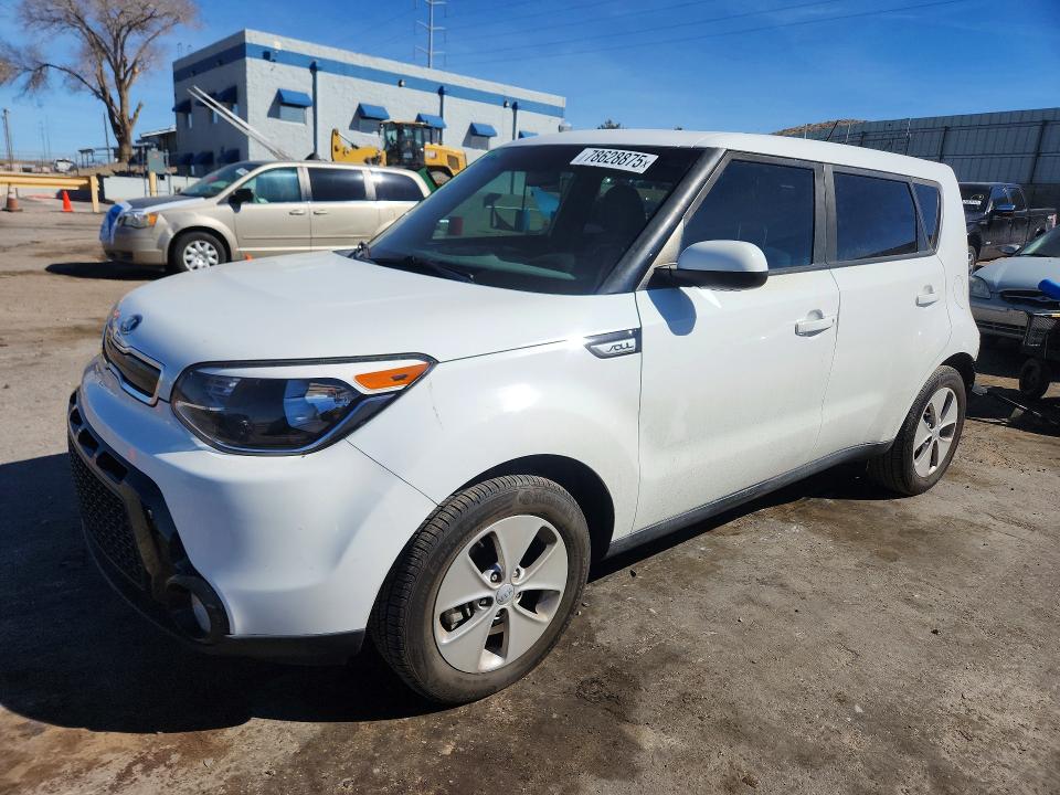 KIA SOUL 2016 with VIN KNDJP3A53G7327926 - Photo from auction