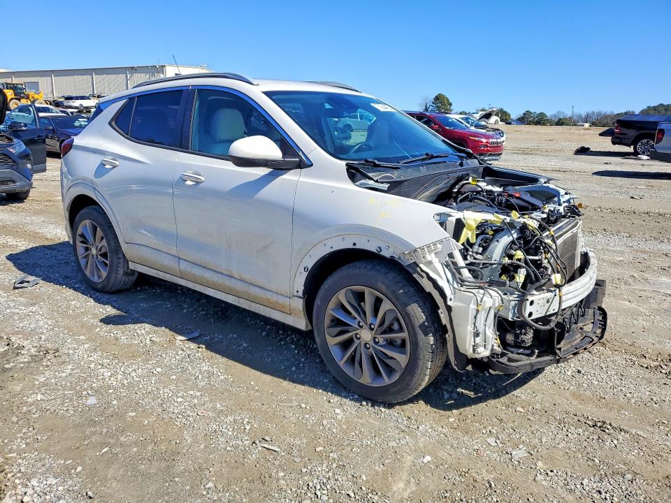 Photo 4 from auction – 2021 BUICK ENCORE GX with VIN KL4MMDSL3MB072397