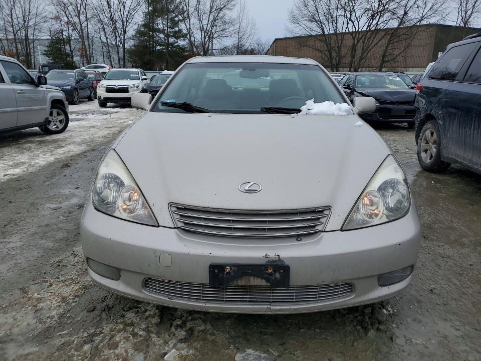 Photo 5 from auction – 2004 LEXUS ES 330 with VIN JTHBA30G445040366