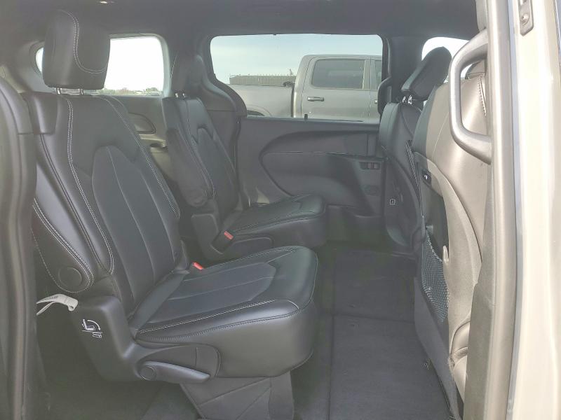 Photo 11 from auction – 2025 CHRYSLER PACIFICA with VIN 2C4RC1BG6SR563013