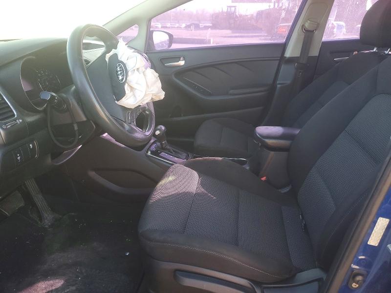 Photo 7 from auction – 2017 KIA FORTE LX with VIN 3KPFK4A72HE027842