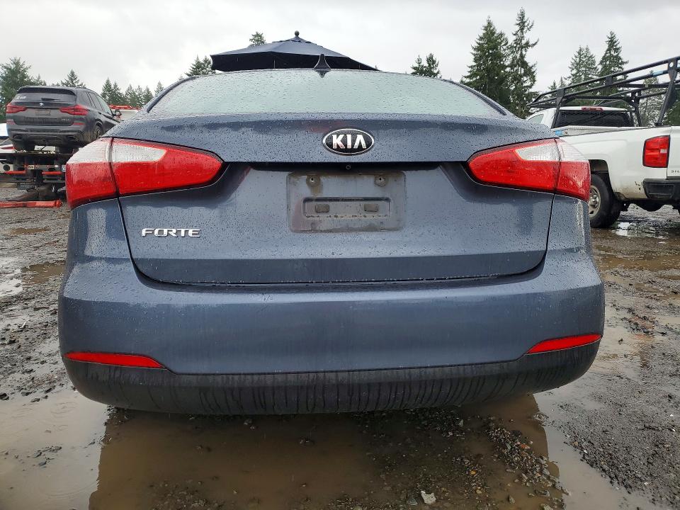 Photo 6 from auction – 2016 KIA FORTE with VIN KNAFX4A62G5579390