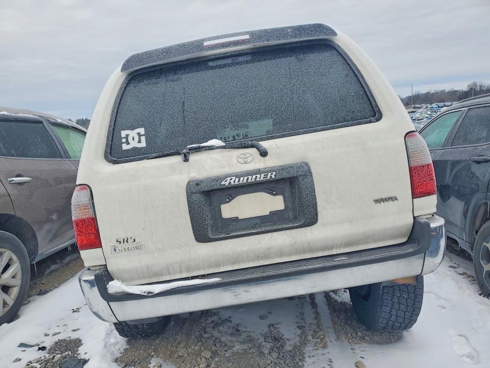 Photo 6 from auction – 1998 TOYOTA 4RUNNER SR with VIN JT3HN86R4W0144446