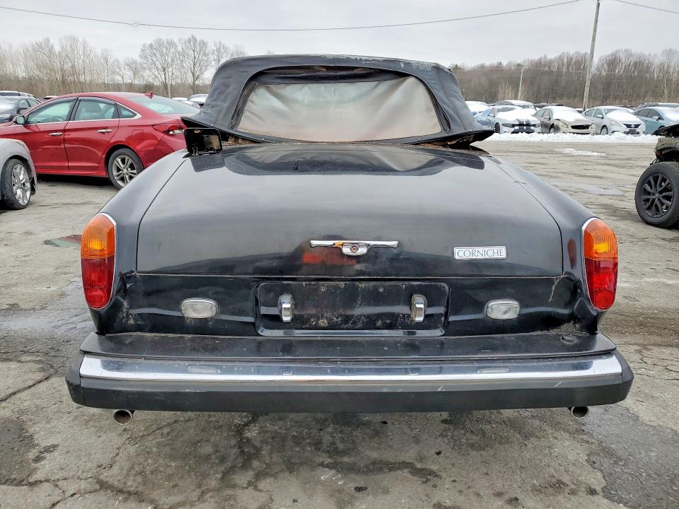 Photo 6 from auction – 1981 ROLLS-ROYCE CORNICHE with VIN SCAYD42A5BCX02618