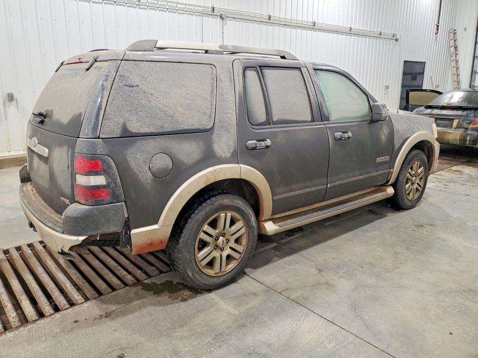 Photo 3 from auction – 2007 FORD EXPLORER with VIN 1FMEU74E67UB83976