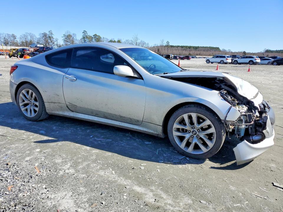 Photo 4 from auction – 2013 HYUNDAI GENESIS COUPE with VIN KMHHT6KD1DU097300