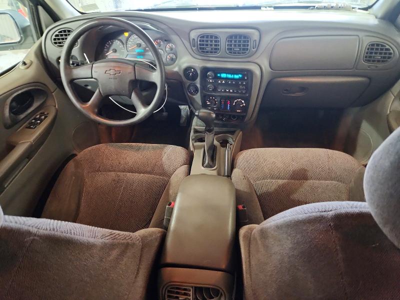 Photo 8 from auction – 2004 CHEVROLET TRAILBLAZER with VIN 1GNDT13S142359287