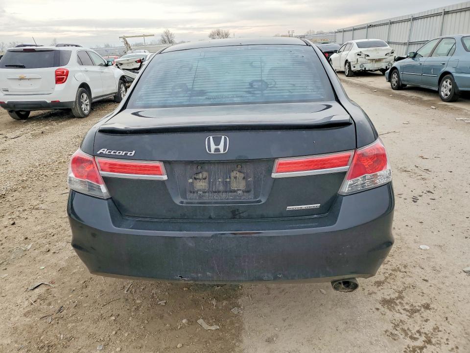 Photo 6 from auction – 2012 HONDA ACCORD with VIN 1HGCP2F66CA138738